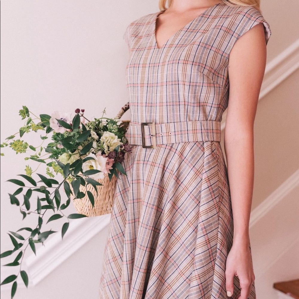 BRAND NEW GAL MEETS GLAM PLAID DRESS WITH BELT